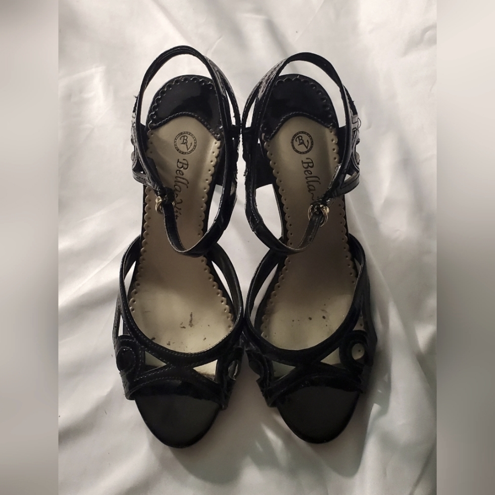 Bella-Vita Black Sandal Heels